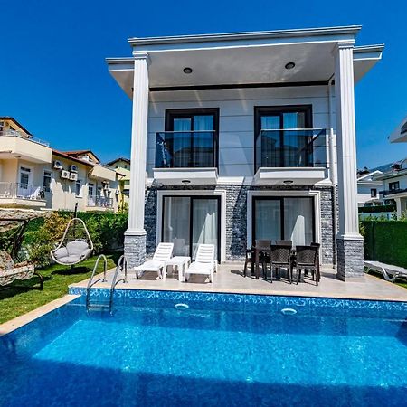 Salkim- 4 Bedroom Holiday Villa In Oludeniz Fethiye Kültér fotó