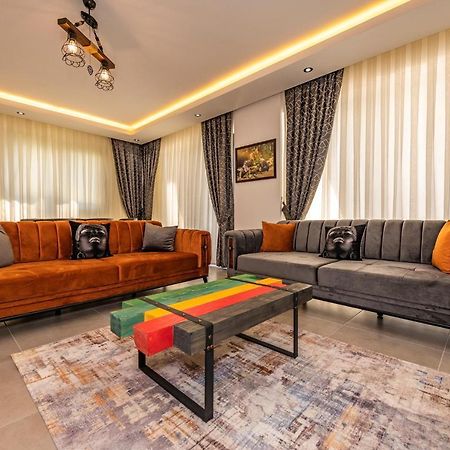 Salkim- 4 Bedroom Holiday Villa In Oludeniz Fethiye Kültér fotó