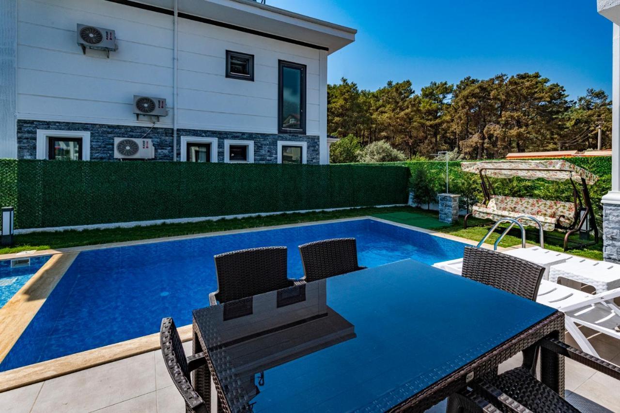 Salkim- 4 Bedroom Holiday Villa In Oludeniz Fethiye Kültér fotó