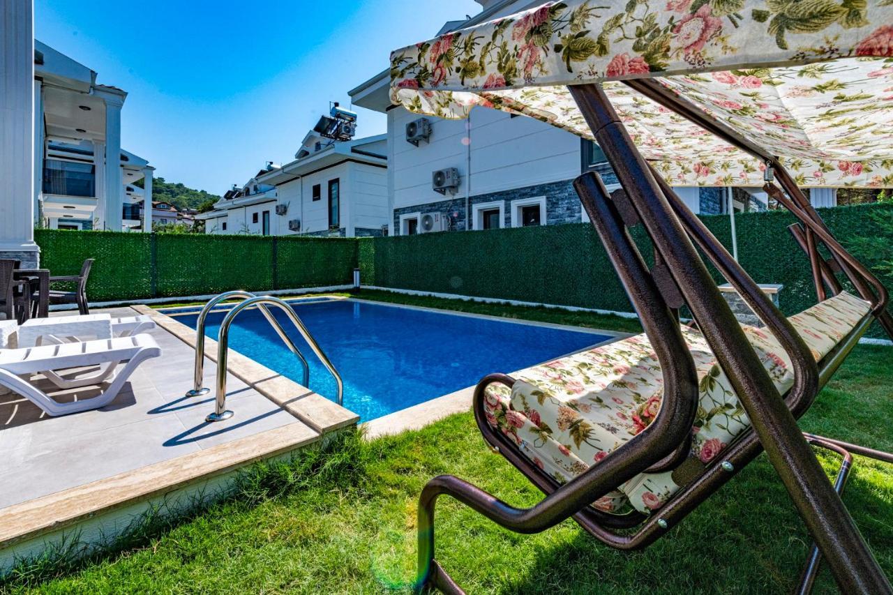 Salkim- 4 Bedroom Holiday Villa In Oludeniz Fethiye Kültér fotó