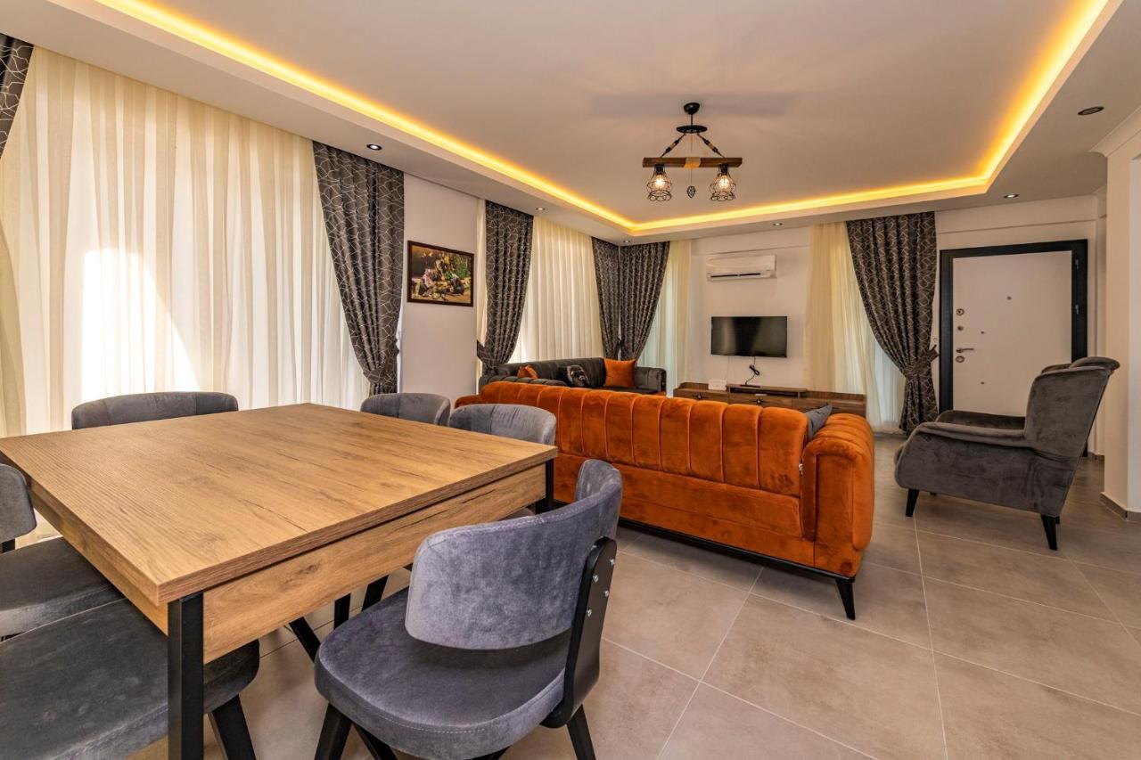 Salkim- 4 Bedroom Holiday Villa In Oludeniz Fethiye Kültér fotó