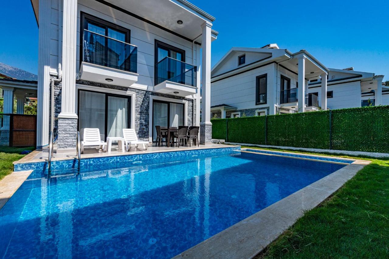 Salkim- 4 Bedroom Holiday Villa In Oludeniz Fethiye Kültér fotó