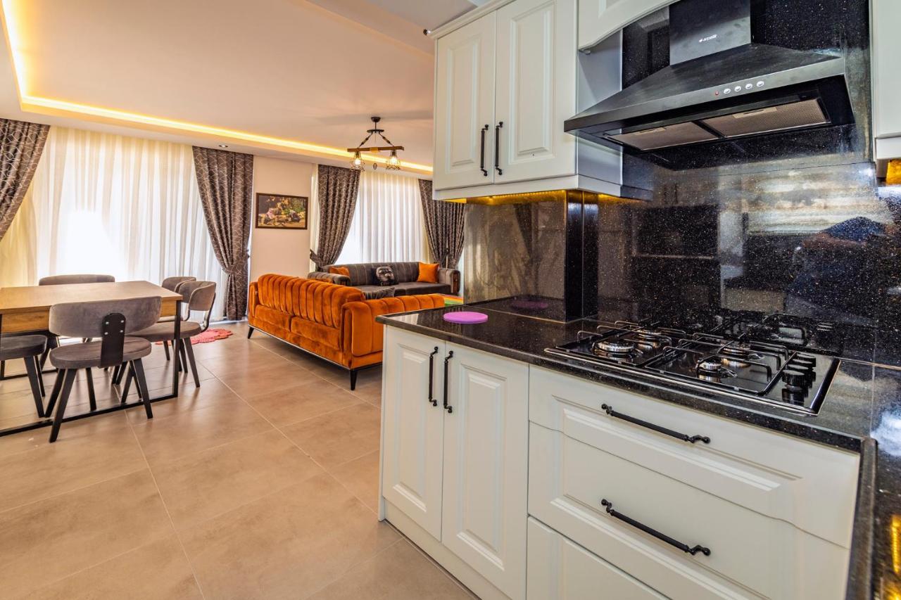 Salkim- 4 Bedroom Holiday Villa In Oludeniz Fethiye Kültér fotó