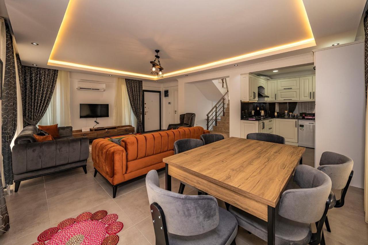 Salkim- 4 Bedroom Holiday Villa In Oludeniz Fethiye Kültér fotó