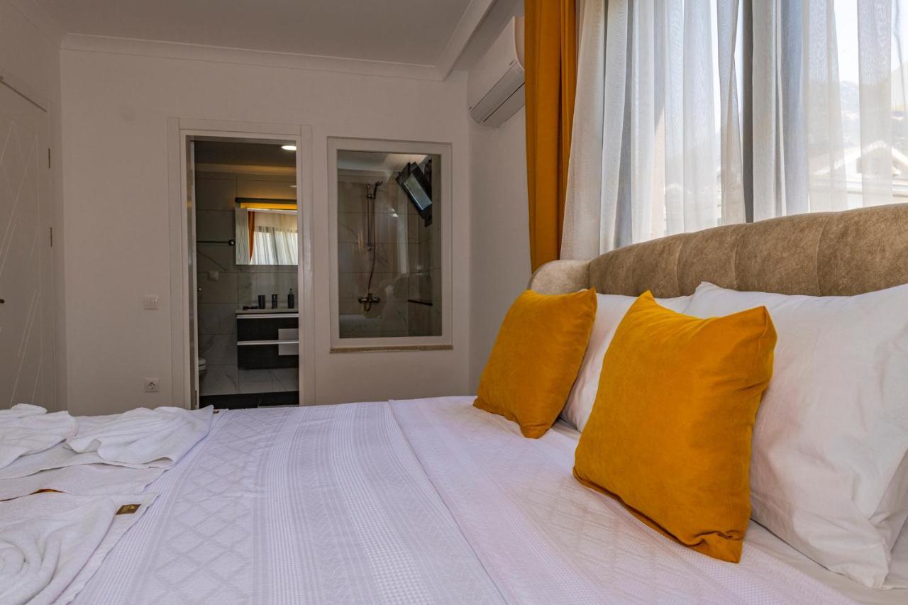 Salkim- 4 Bedroom Holiday Villa In Oludeniz Fethiye Kültér fotó